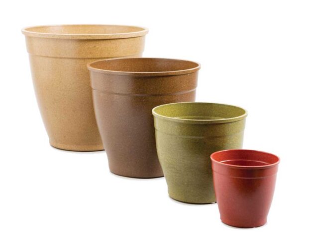 Un-Fantastic Plastic: Choose the Best Containers for Growing Fruits and Vegetables